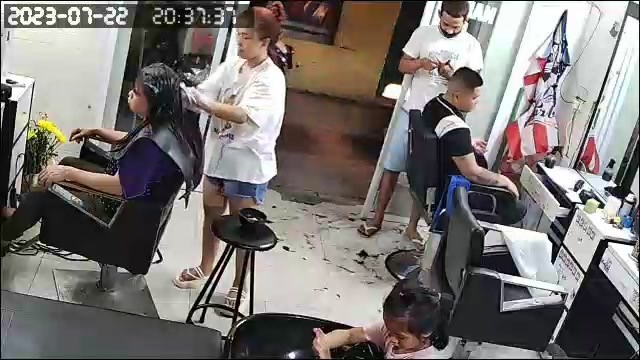 CẦN SANG NHƯỢNG LẠI CỬA HÀNG ĐỊA CHỈ; 99 NGÕ 1 BÙI XƯƠNG TRẠCH, THANH XUÂN, HÀ NỘI