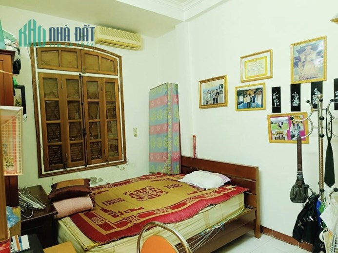 Bán Nhà Ngõ 159 Pháo Đài Láng 45m2 5 tầng Mặt Tiền 5.3m Kinh Doanh