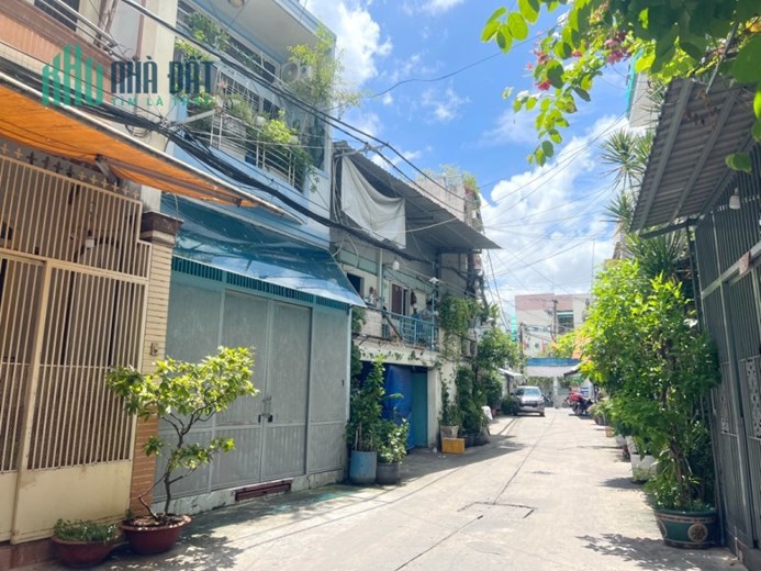 Nhà hẻm 4m Âu Dương Lân Phường 3 Quận 8. Giá 6 tỷ TL