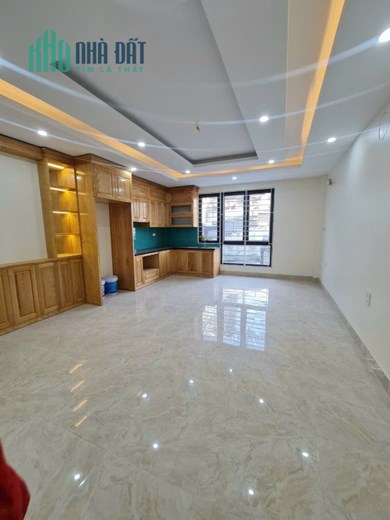 Căn SIÊU HIẾM phố Vương Thừa Vũ, q. Thanh Xuân 45m2 chỉ 5,4 tỷ.