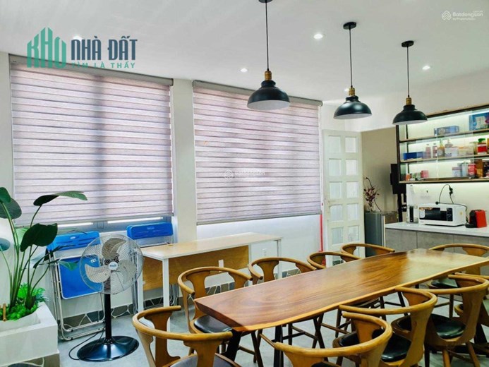 Duy nhất 1 căn nhà chính chủ 4 tầng - 50m2 Hoàng Hoa Thám giá rẻ nhất quận Bình Thạnh.