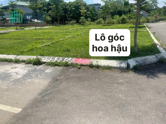BÁN GẤP ĐẤT SÁT VÁCH CÔNG NGHỆ CAO GIÁ 1 TỶ CÓ NGAY Ô GÓC SIÊU ĐẸP