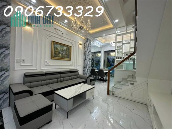 chỉ nhỉnh 4 tỷ có ngay nhà 3 tầng Q7 cách lotte 200m