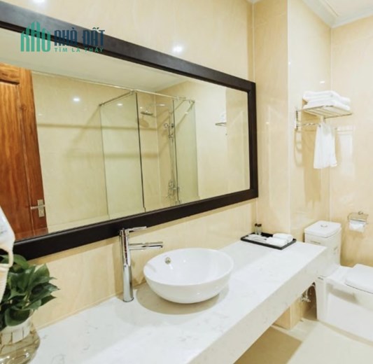 CHÍNH CHỦ GỬI BÁN NHANH KHÁCH SẠN SIÊU SANG KHU VỰC PHƯỜNG NGUYỄN DU QUẬN HAI BÀ TRƯNG HÀ NỘI