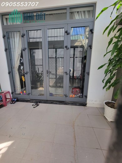 NHÀ 3 TẦNG, KIỆT Ô TÔ NGÔ QUYỀN, SƠN TRÀ, ĐN, GIÁ CHỈ 4,x TỶ (x nhỏ)