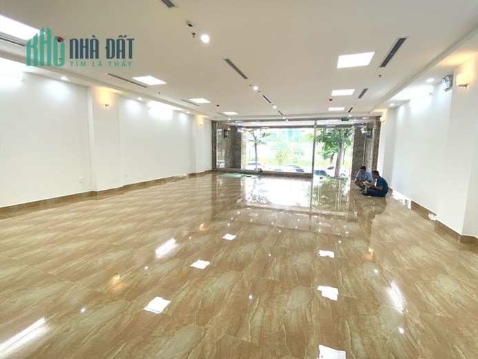Bán Gấp Tòa Nhà Văn Phòng 9 Tầng Mặt Phố Quan Hoa.DT 190m2. Giá 93 TỶ