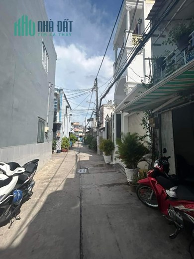 💥BÁN NHÀ ĐƯỜNG CHIẾN LƯỢC - BÌNH TÂN - GIÁP Q.6 - HẺM XE TẢI -  36M2 - 2 TẦNG - 3,3 tỷ
