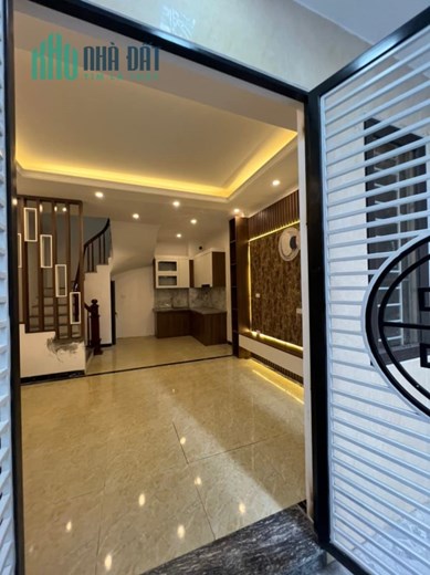 Bán Apartment 95m2 phố Âu Cơ, Tây Hồ 34 căn hộ Thang máy Nhập Dòng tiền khủng Giá 20.3 tỷ