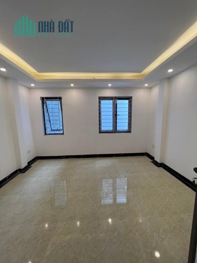 Bán tòa căn hộ 92m2 phố Âu Cơ, Tây Hồ 34 căn hộ Thang máy Nhập Dòng tiền 10%/năm Giá 20.2 tỷ