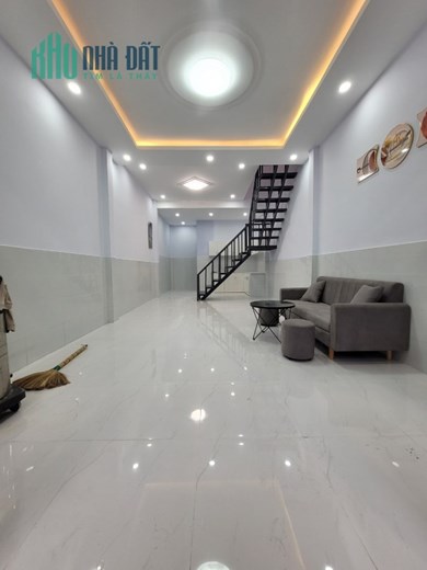 Bán Nhà Tân Phú, 4x12x2T, Không LG, QH, Chỉ 4 Tỷ