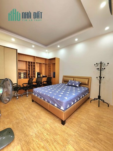 Bán nhà Thịnh Quang, Ngã Tư Sở, Đống Đa, 53m, 4T, nhà mới, oto đỗ gần, chỉ hơn 5 tỷ