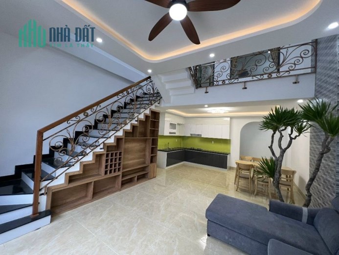 SẬP HẦM CĂN NHÀ ĐẸP CẨM LỆ-ĐÀ NẴNG