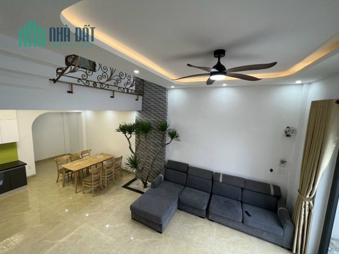 SẬP HẦM CĂN NHÀ ĐẸP CẨM LỆ-ĐÀ NẴNG