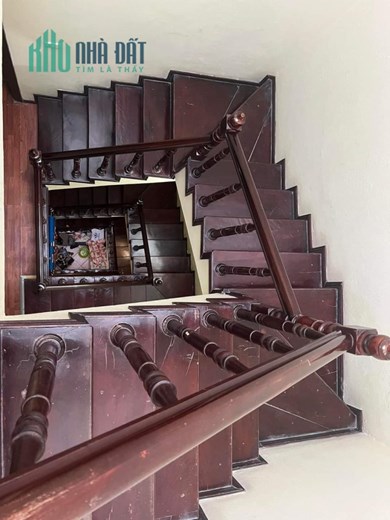 BÁN NHÀ TÂN MAI, NGUYỄN CHÍNH 49m × 5T Ô TÔ VÀO NHÀ. Chỉ 4.45Tỷ.