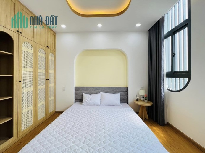 Bán Nhà Phạm Văn Chiêu Gò Vấp 5 Tầng Hẻm Xe Hơi 6 Tỷ