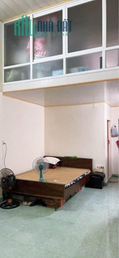 Bán nhà phố Hàng Kênh, diện tích gần 70m 2 tầng sân cổng riêng GIÁ 1.8 tỉ