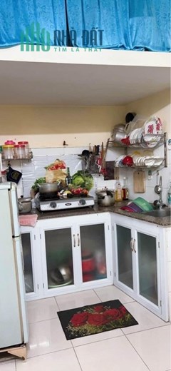 Bán nhà phố Hàng Kênh, diện tích gần 70m 2 tầng sân cổng riêng GIÁ 1.8 tỉ