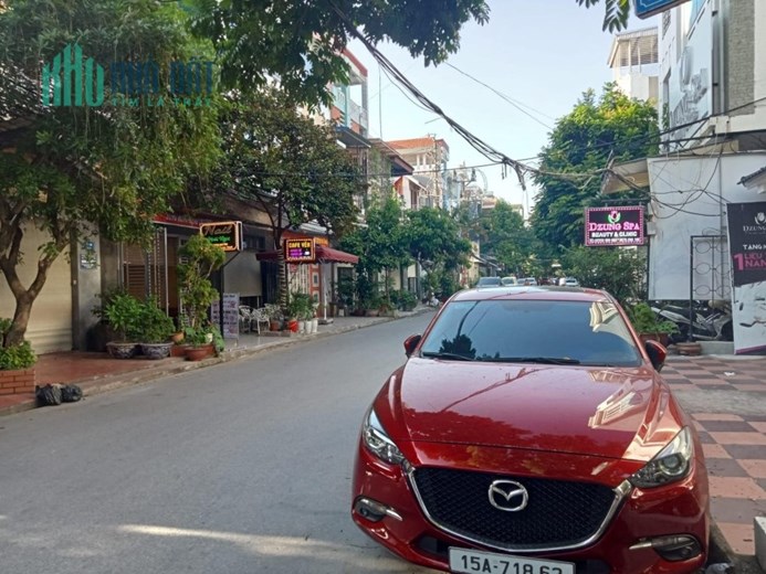 Bán nhà phố 193 Văn Cao, diện tích 90m 4 tầng, đường 12m, GIÁ 6.6 tỉ cực đẹp