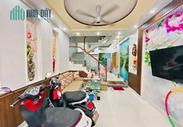 Bán nhà phố Trung Hành, diện tích 49m 4 tầng độc lập GIÁ 2.8 tỉ