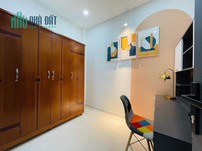 Bán Nhà Thống Nhất Gò Vấp 4 Tầng Hẻm Xe Hơi Giá Nhỉnh 4 Tỷ