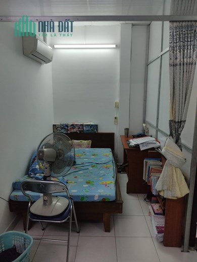 Kẹt bank, bán gấp nhà đường Bạch Đằng, cho thuê 15 triệu, 80m2, 2 tầng, chỉ 6 tỷ 450