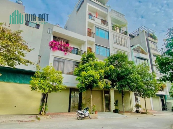 Bán nhà 2 tầng Đấu giá Mậu Lương, Hà Đông, 60m2,mt5m, ô tô, 6.8 tỷ