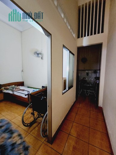 Bán Nhà Hẻm Ô Tô Nguyễn Thái Học P.Lê Hồng Phong Quy Nhơn , 60,5m2 , 1 Mê , Giá 4 Tỷ