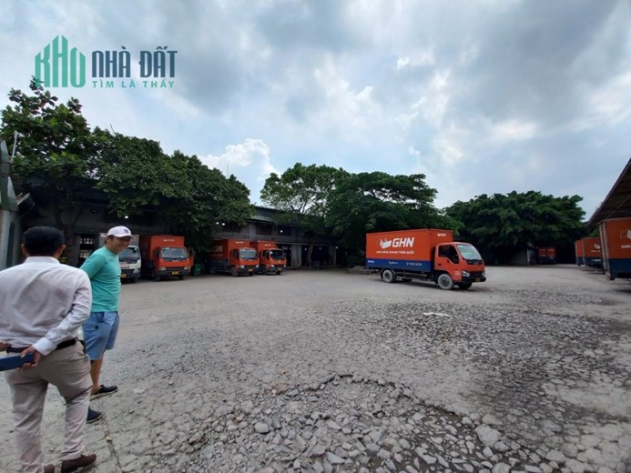 BÁN NHÀ XƯỞNG CHÍNH CHỦ  HIẾM   PHAN VĂN HỚN, P TÂN THỚI NHẤT 1500M2, ĐƯỜNG LỚN 9M, GIÁ TỐT