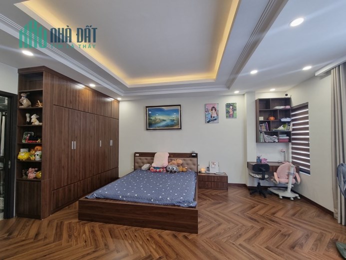 BÁN NHÀ LONG BIÊN - 6 TẦNG - ÔTÔ VÀO NHÀ - TẶNG FULL NỘI THẤT - 12,XX TỶ.