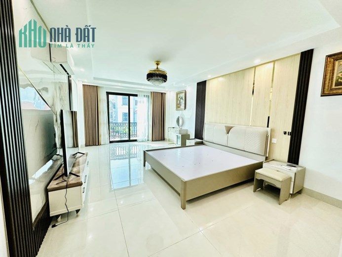 Bán nhà phố Ngô Gia Tự, ô tô tránh, 55 m2, 7T, TM, chỉ nhĩnh 8 tỷ.