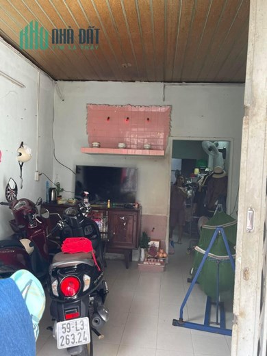 BÁN NHÀ HẺM 137 CAO XUÂN DỤC, PHƯỜNG 12, Q.8 - 42M2
