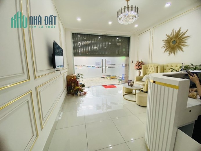 Nhà MT Nguyễn Chí Thanh P12Q5 100m2 , 6 lầu, thang máy, 35.9 tỷ. Lh:0398879796