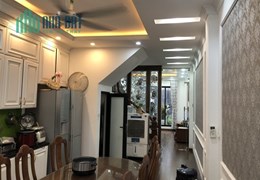 BÁN NHÀ LIỀN KỀ MINH TÂM (PHỐ TƯ ĐÌNH) KHU DÂN CƯ VIP
