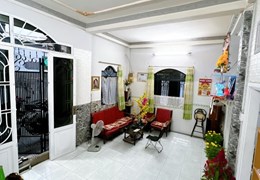 BÁN căn nhà HẺM 90 NGUYỄN KHOÁI, PHƯỜNG 2 QUẬN 4 - 39M2