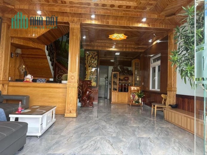 Chủ Cần Bán Khách Sạn Ngay Mặt Sau Bùi Thị Xuân, Phường 2, TP Đà Lạt, Lâm Đồng