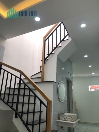 HIẾM! Khu thiên đường ăn uống Vạn Kiếp chưa tới 4 tỷ DTSD 56m2 nội thất rất xinh.