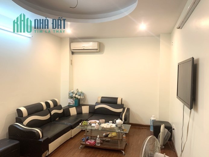 Bán nhà Xã Đàn, Đống Đa 62m2, 3T, MT 4m, 2 mặt thoáng, 5 tỷ