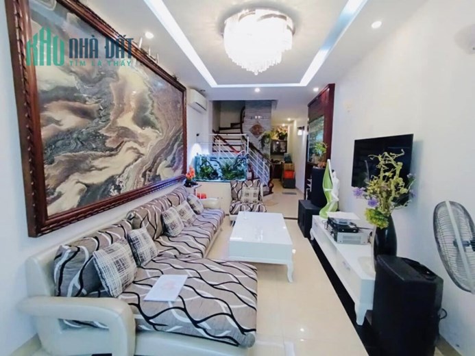 PHỐ VIP QUÁN THÁNH, BA ĐÌNH, LÔ GÓC BA THOÁNG, TẶNG NỘI THẤT, 45M2*5 TẦNG * 13.8 TỶ THƯƠNG LƯỢNG.