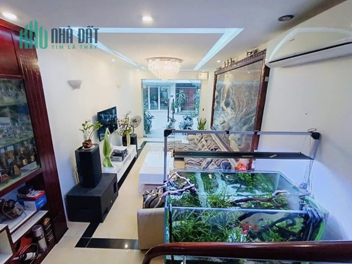 PHỐ VIP QUÁN THÁNH, BA ĐÌNH, LÔ GÓC BA THOÁNG, TẶNG NỘI THẤT, 45M2*5 TẦNG * 13.8 TỶ THƯƠNG LƯỢNG.