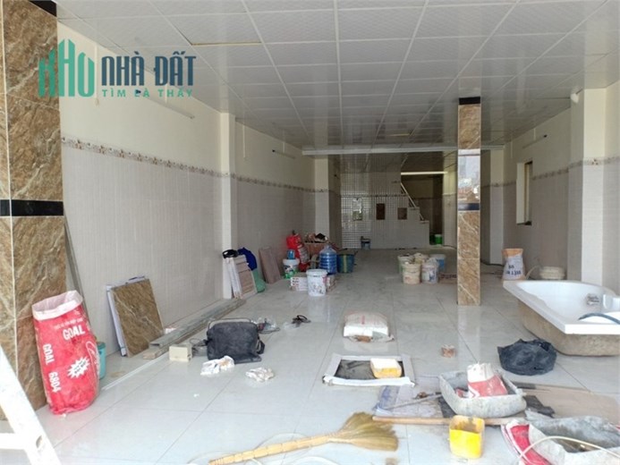 Nguyên căn mặt tiền Trần Xuân Soạn, P.Tân Hưng