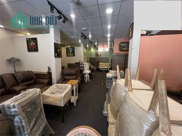 Nguyên Căn Mặt tiền Nguyễn Thị Thập, P.Tân Phú