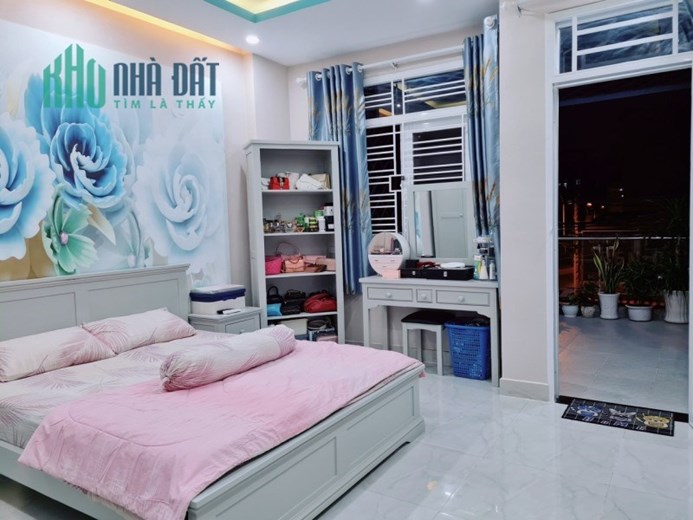 Bán Nhà Khu Tên Lửa, Bình Trị Đông B, 96m2x 6 Tầng, Chỉ 6.9 Tỷ