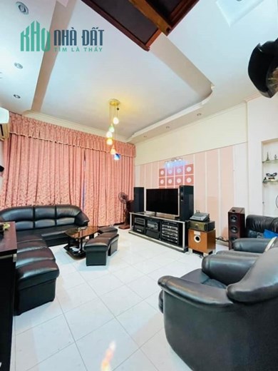 BÁN NHÀ trước mặt CÁCH MẠNG THÁNG 8, PHƯỜNG 4 TÂN BÌNH CHÍNH CHỦ DANH 0779192910