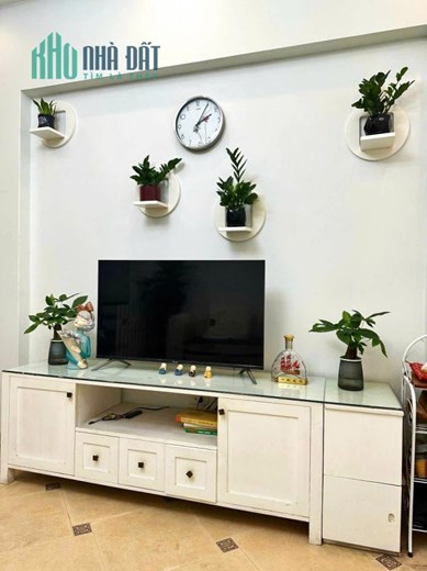 CẦN TÌM KHÁCH THUÊ NGUYÊN CĂN LÊ ĐẠI HÀNH, ĐỦ ĐỒ, 13 TRIỆU/TH.