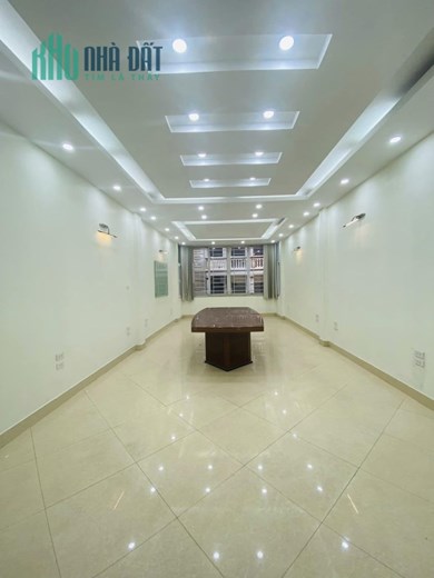 Tôi cần Bán tòa nhà Chính chủ ngay gần Ngã Tư Sở oto tránh vào nhà 65m² nhà 8 tầng giá 11 tỷ