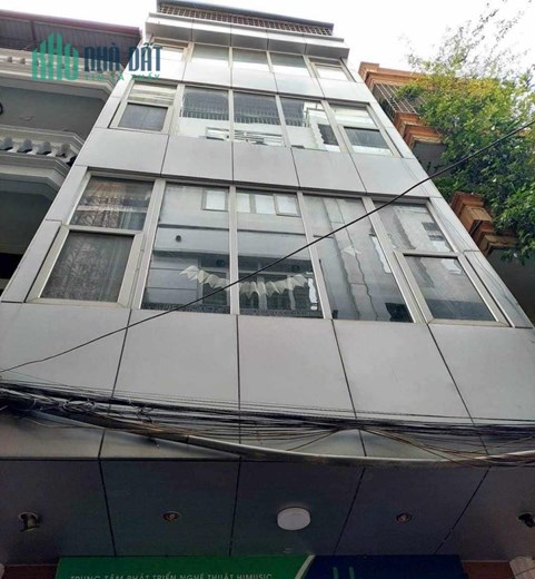 Ngân hàng siết, Bán căn nhà ngay Khu Fafilm 60m² nhà 5 tầng oto tránh vào nhà giá chào 10 tỷ