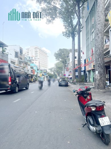 Nhà 4 tầng vuông vức mặt tiền đường Trần Phú P4Q5 - 19 Tỷ