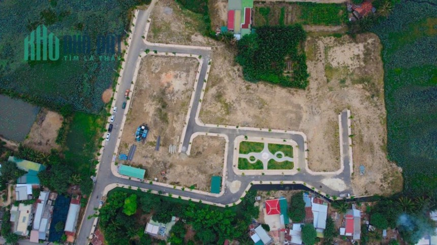 Bán nhanh lô đất 3 mặt tiền tại KDC Tân Hội giá chỉ 1,5tỷ/102m2 đầu đường Thống Nhất gần nhà thờ