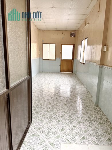 Nhà bán 3 Tầng hẻm thông Nguyễn Chế Nghĩa P12Q8