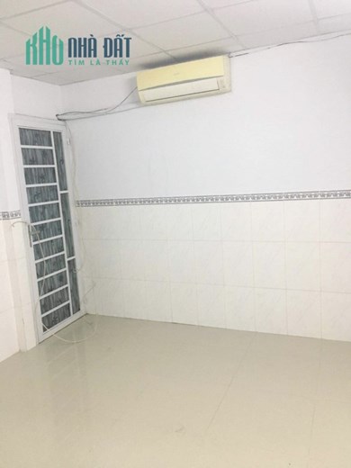 Nhà bán 2 Tầng hẻm 290A Dương Bá Trạc P1Q8 - Giá : 2 Tỷ (TL)
